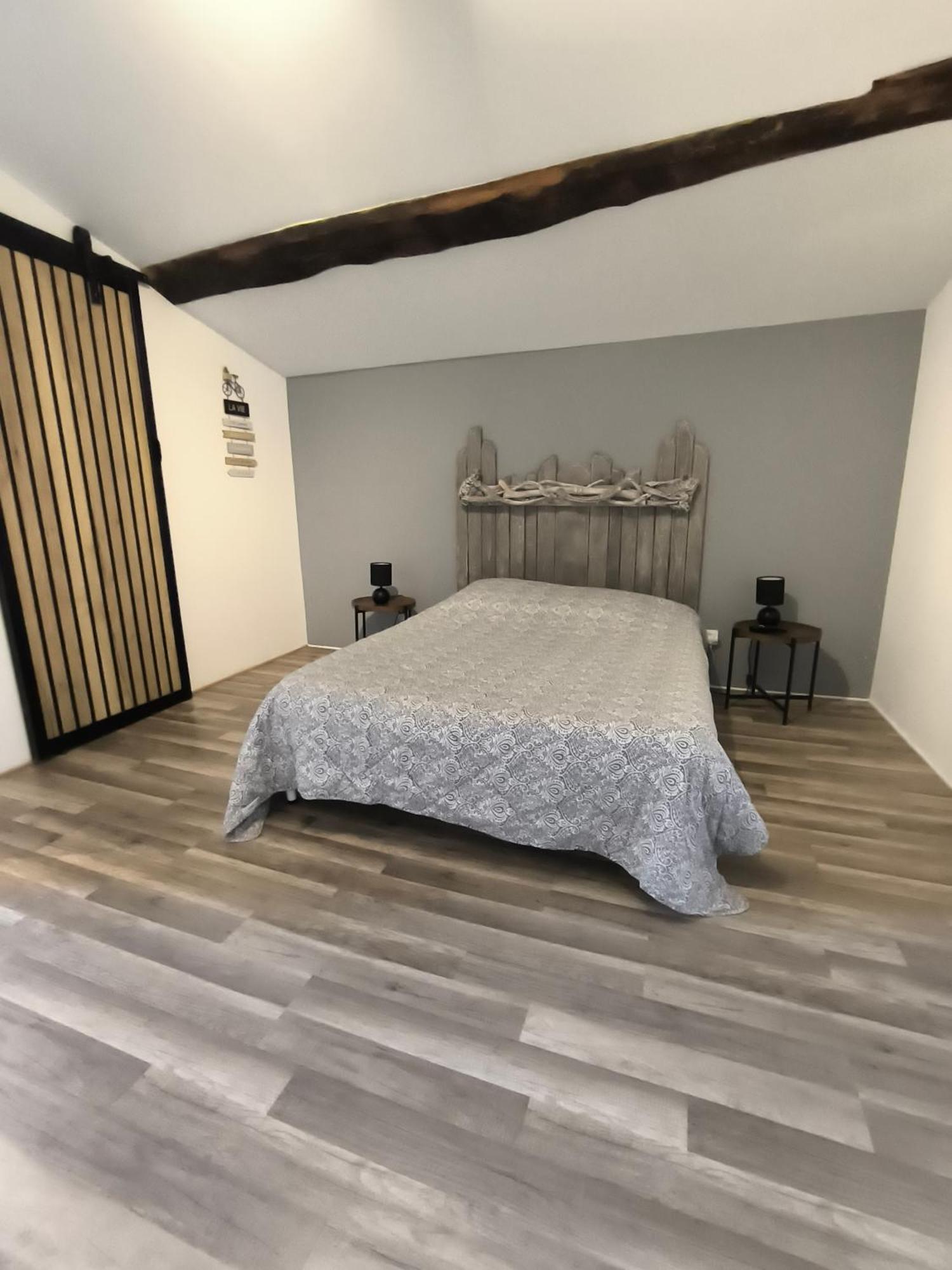 Houlala - Relais D'Etape - Chambres D'Hotes Pont-Eveque Экстерьер фото